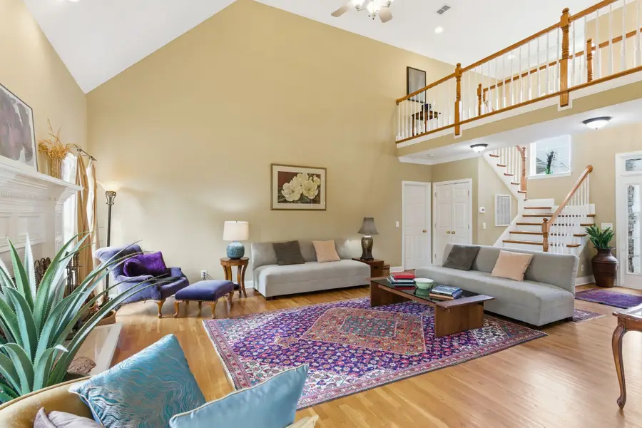 2002 Brenthaven Dr, Mount Juliet, TN 37122 - Image #3