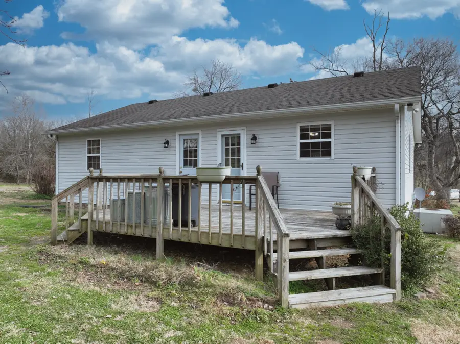 329 Cavender Rd, Woodbury, TN 37190 - Image #2