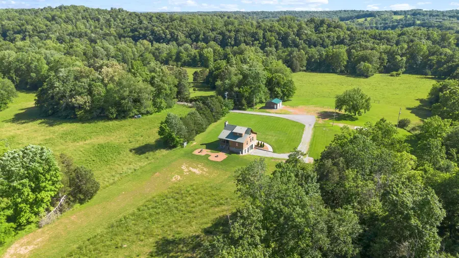 2890 Ellis Ln, Palmyra, TN 37142 - Image #2