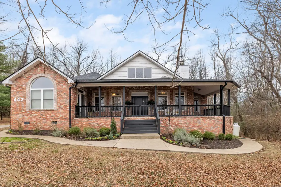 442 Lakeview Cir, Mount Juliet, TN 37122 - Image #2