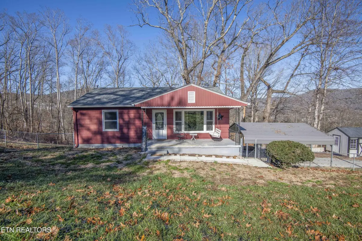 310 W Kentucky Ave, La Follette, TN 37766 - Image #1