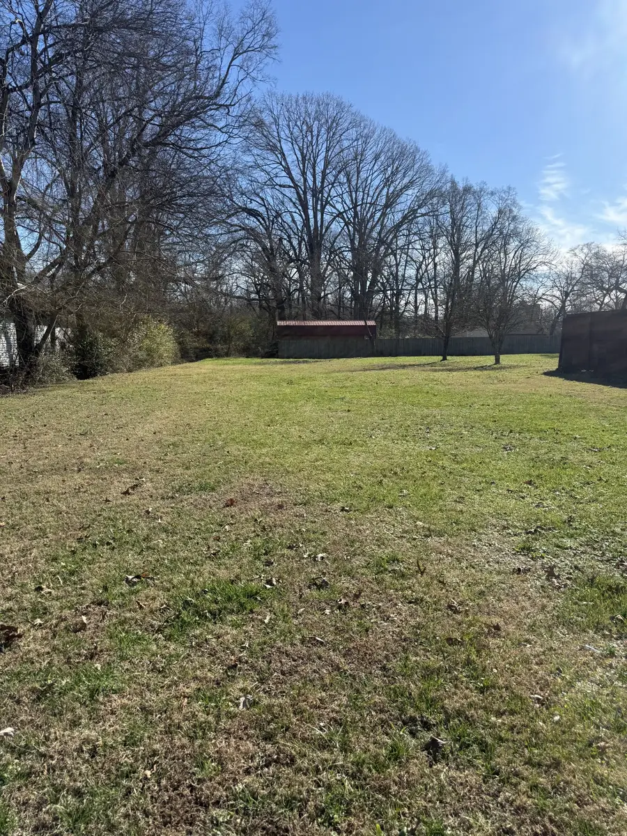 606 E Warren St, Tullahoma, TN 37388 - Image #3