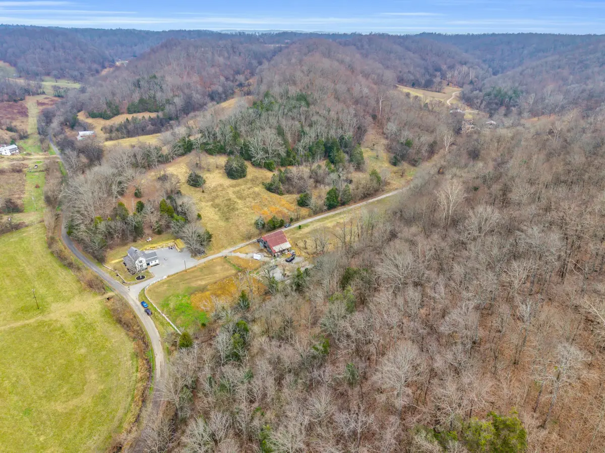 3039 Pigg Hollow Rd, Petersburg, TN 37144 - Image #1