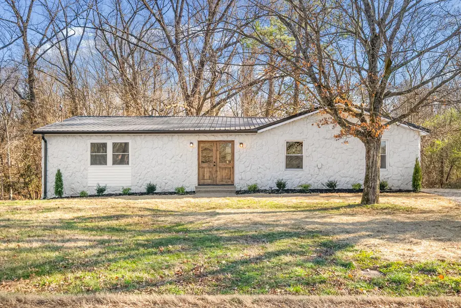 315 Rossview Rd, Clarksville, TN 37043 - Image #2