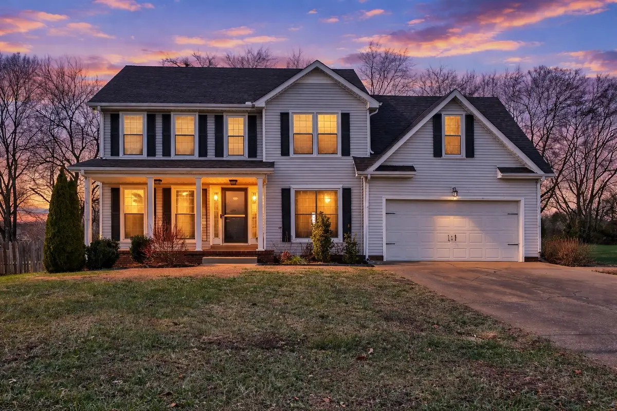 3324 Greenspoint Dr, Clarksville, TN 37042 - Image #1