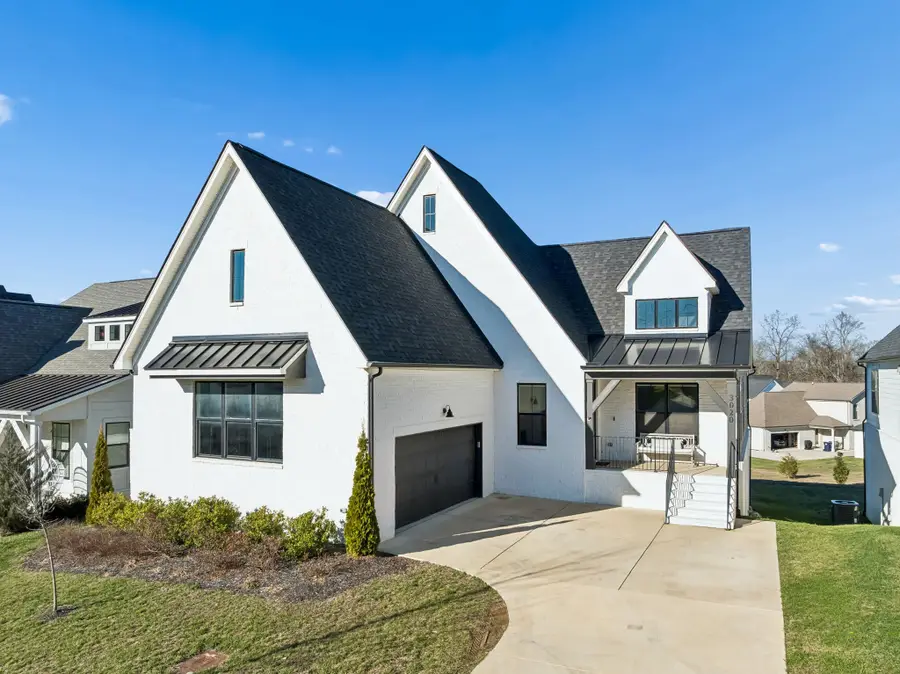 3020 Whitstable Ct, Thompsons Station, TN 37179 - Image #3