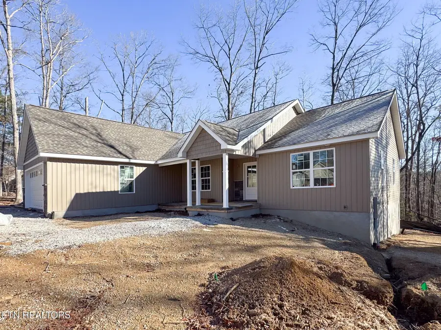 105 Peebles Rd, Crossville, TN 38558 - Image #2