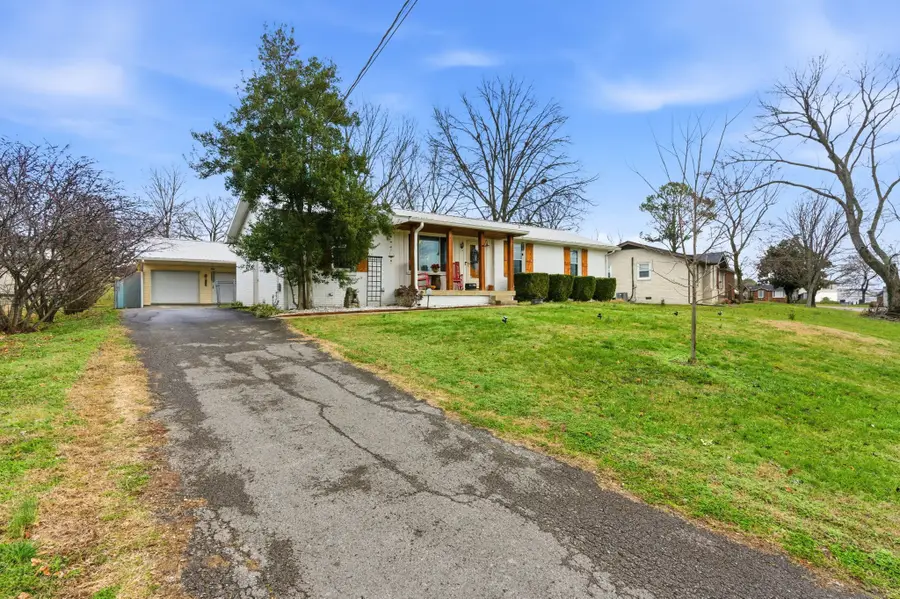 104 Cheryl Ct, Hendersonville, TN 37075 - Image #3