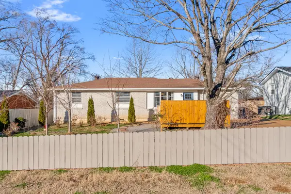 276 Penfield Dr, Nashville, TN 37211