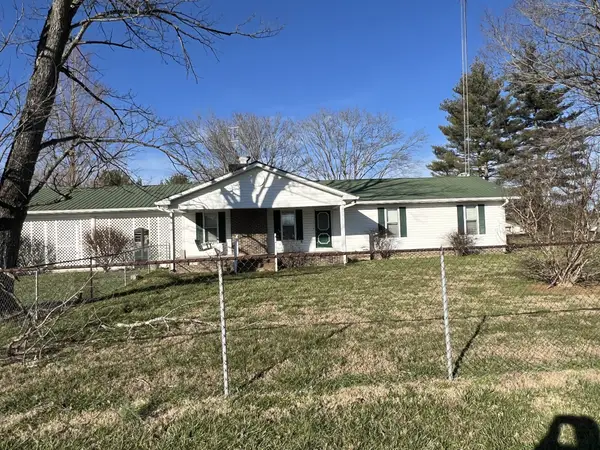 401 Hillcrest Rd, Manchester, TN 37355