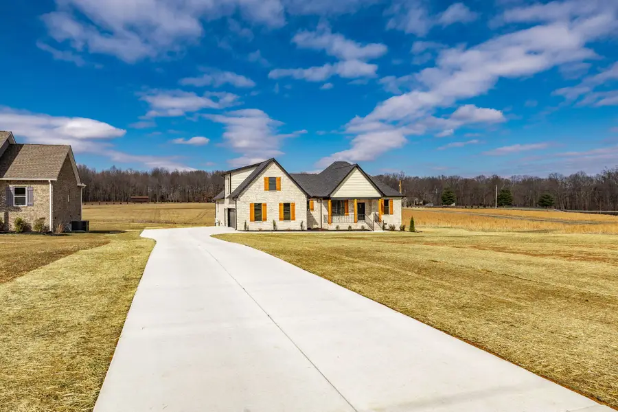 159 S Ray Rd, Portland, TN 37148 - #3