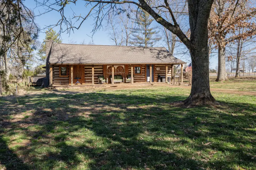 9202 Link Rd, Christiana, TN 37037 - Image #2