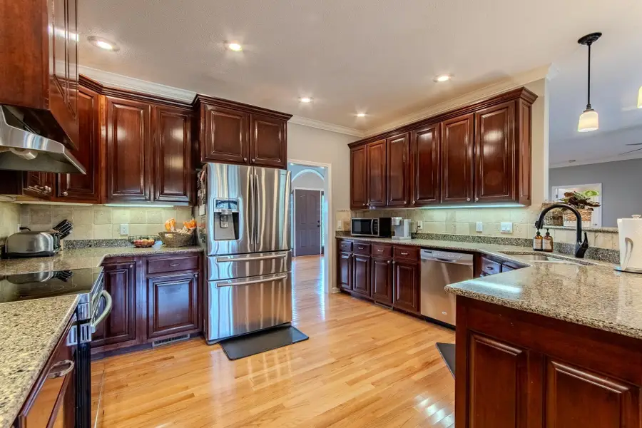 2705 Oak Grove Rd, Savannah, TN 38372 - Image #2