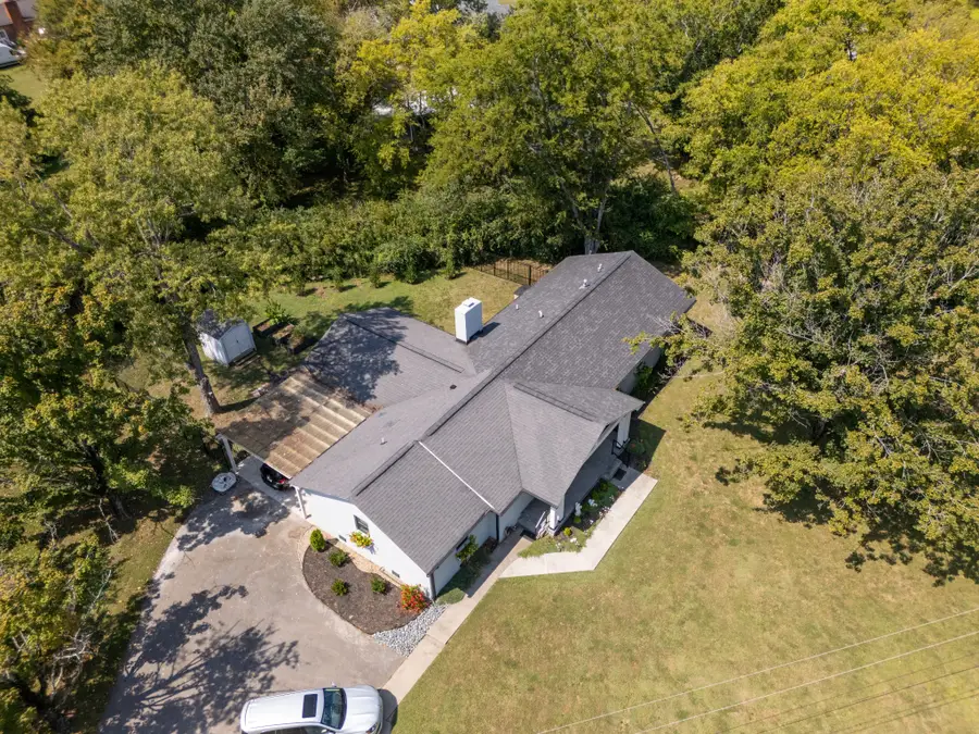 1001 Chapel Ct, Franklin, TN 37069 - Image #2