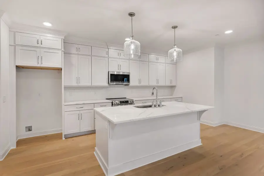 2001 Gildridge Dr #101, Nashville, TN 37221 - Image #2