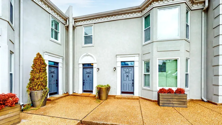 3423 Golf Club Ln, Nashville, TN 37215 - Image #2
