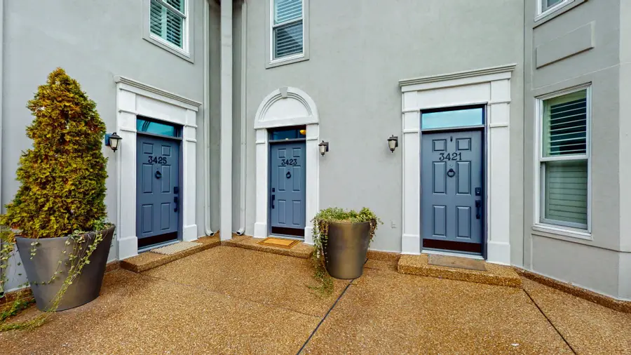3423 Golf Club Ln, Nashville, TN 37215 - Image #3