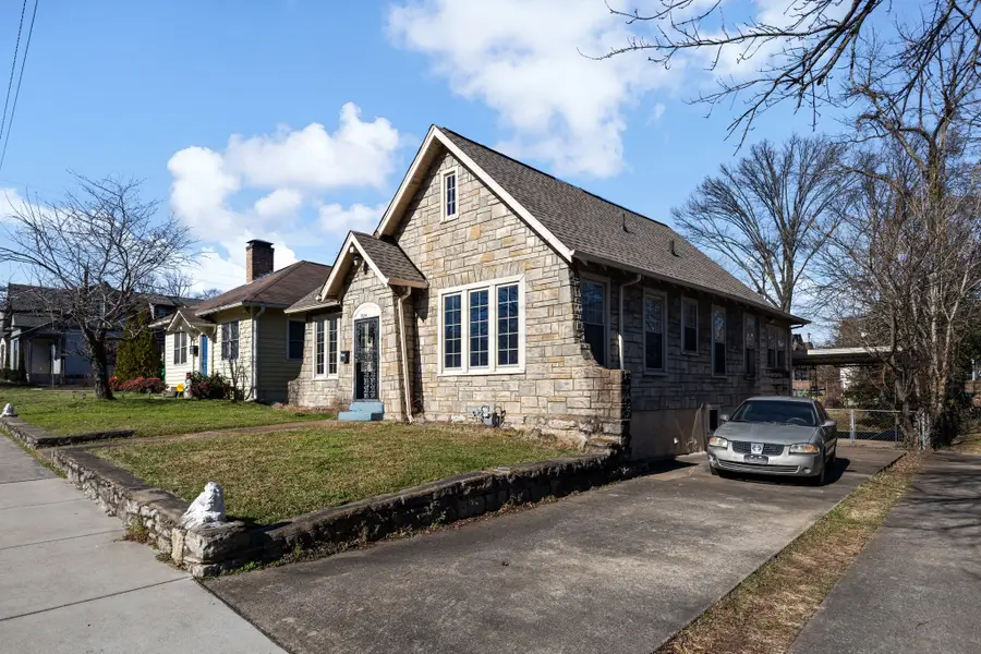 924 Halcyon Ave, Nashville, TN 37204 - Image #2