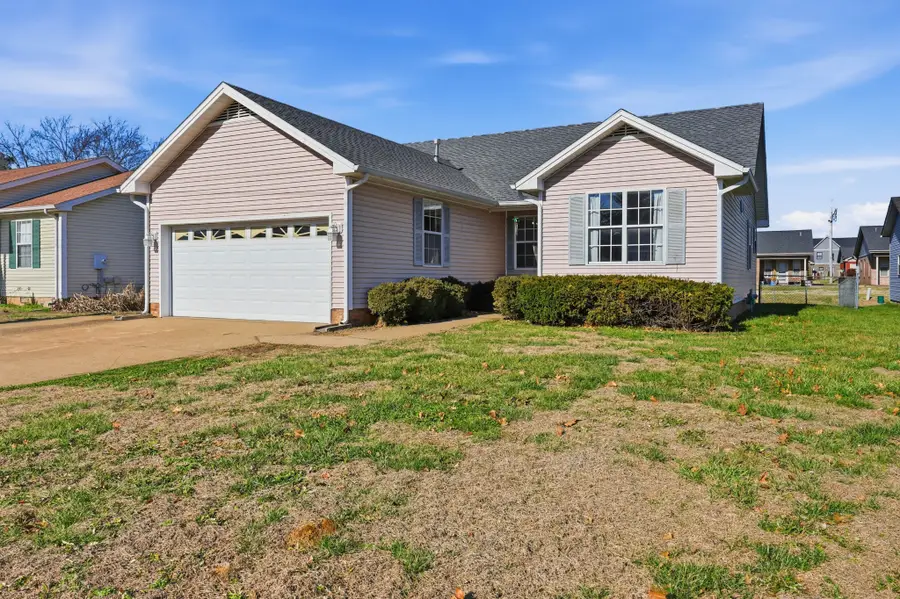 205 Sheridan Cir, Hopkinsville, KY 42240 - Image #2