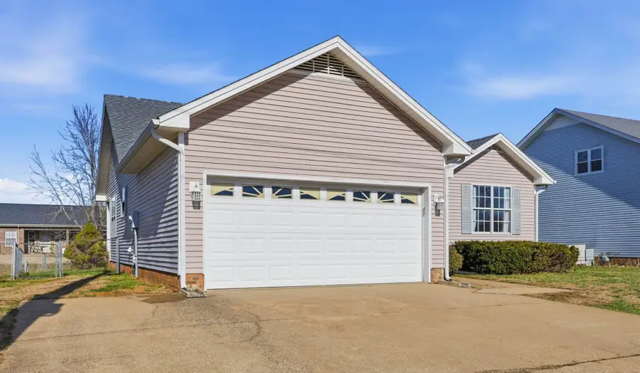 205 Sheridan Cir, Hopkinsville, KY 42240 - Image #3