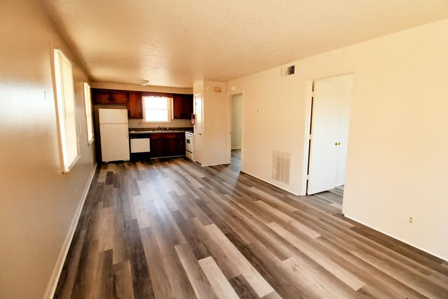 1600 Paradise Hill Rd, Clarksville, TN 37043 - Image #2