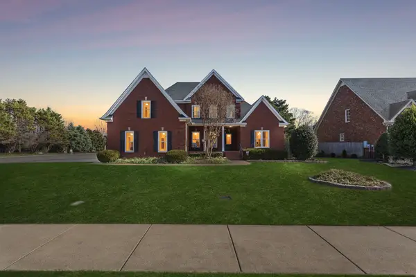 2172 Alexander Blvd, Murfreesboro, TN 37130