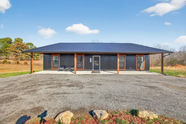 233 Ralph Spivey Ln, Gainesboro, TN 38562