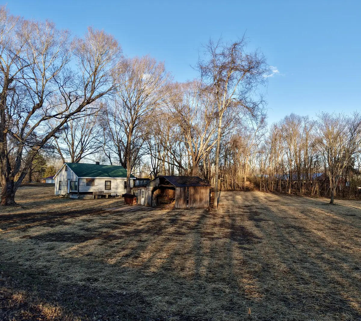 1425 Hunley Branch Rd, Charlotte, TN 37036 - Image #1