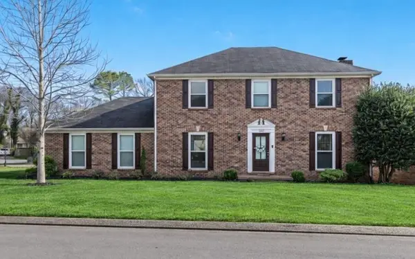 1416 Mohawk Trl, Murfreesboro, TN 37129