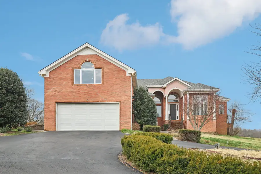 658 Hickory Ridge Rd, Gallatin, TN 37066 - #3