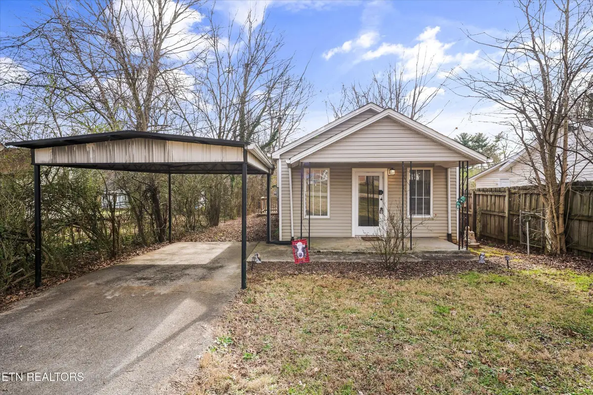 2417 Mentor Rd, Louisville, TN 37777 - Image #1