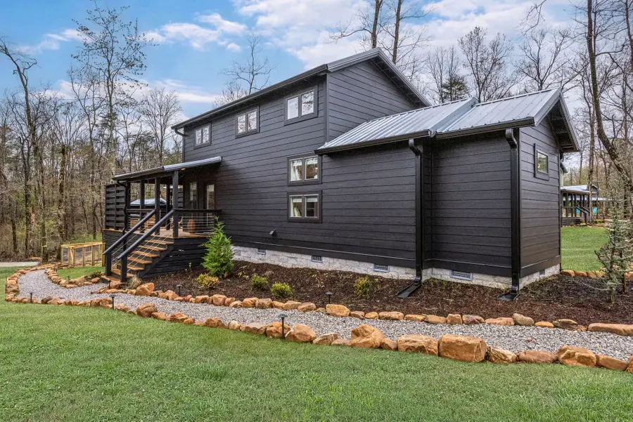 92 Hemlock Cv, Tracy City, TN 37387 - Image #3