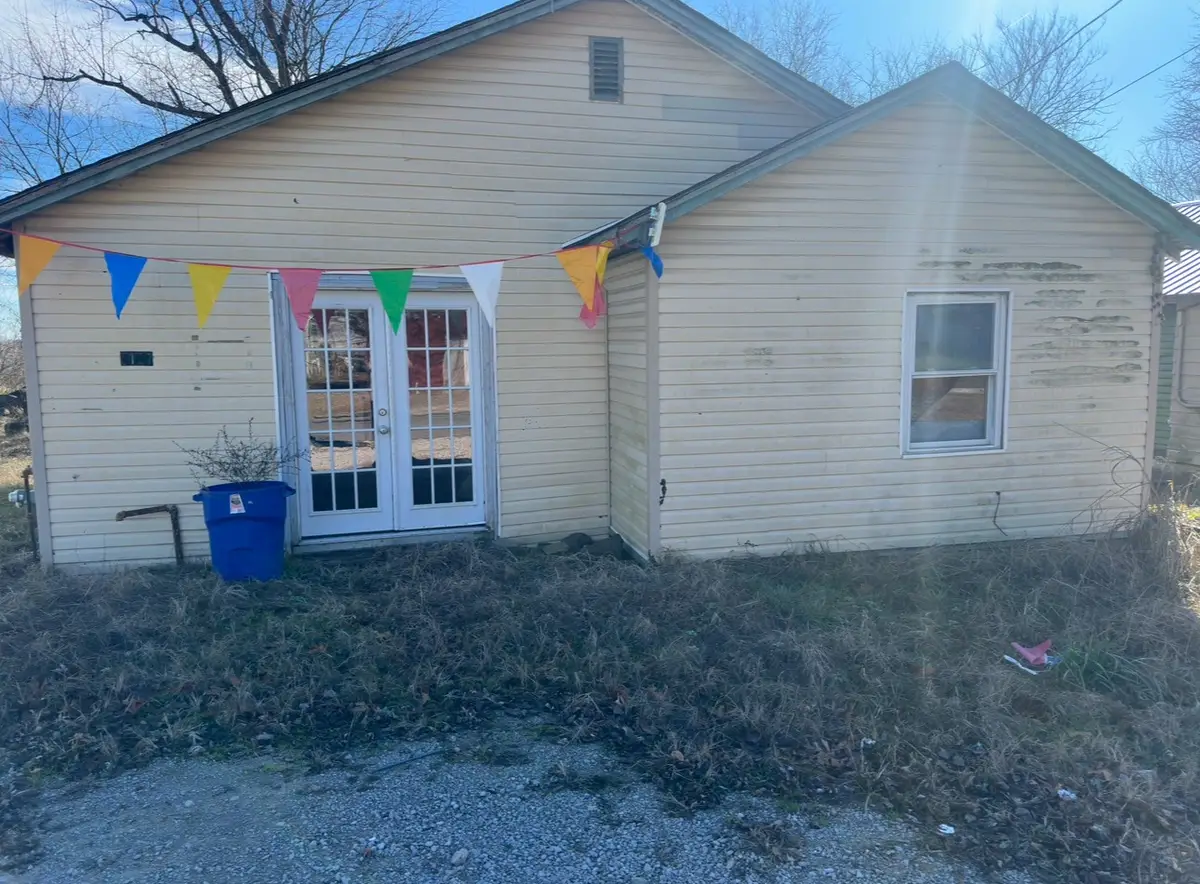 2127 Butler Rd, Hopkinsville, KY 42240 - Image #1