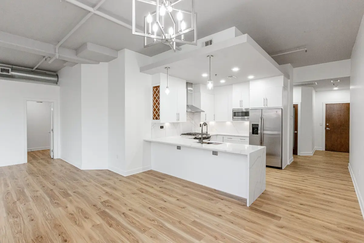 117 30th Ave N #304, Nashville, TN 37203 - Image #1