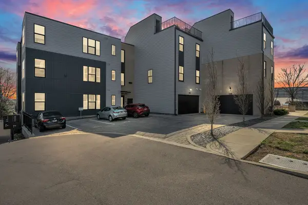 519 27th Ave N #101, Nashville, TN 37209