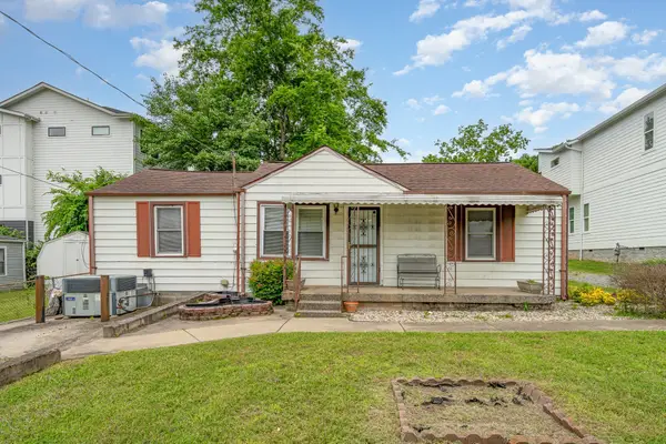 942 Youngs Ln, Nashville, TN 37207