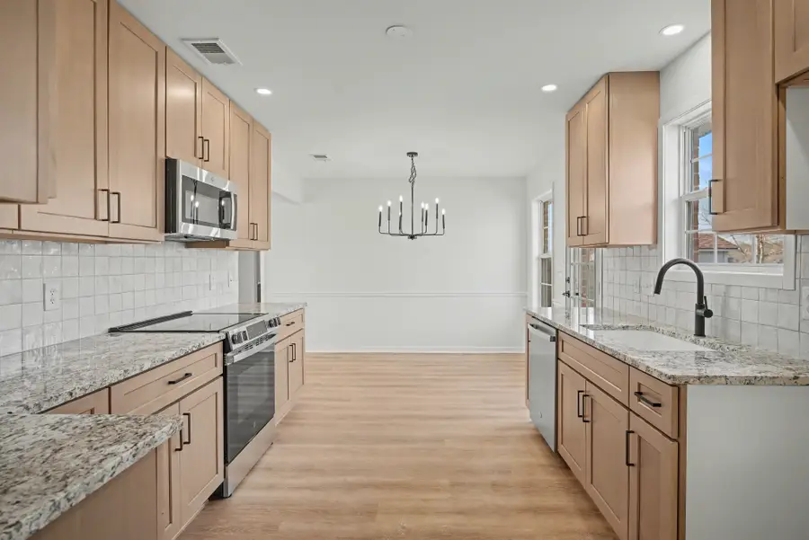 8005 Valencia Dr, Smyrna, TN 37167 - Image #2