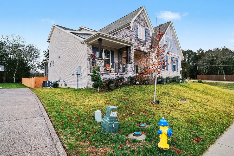 3006 Oxford Dr, Mount Juliet, TN 37122 - Image #3