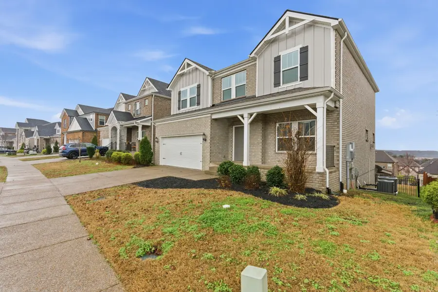 4327 Stone Hall Blvd, Hermitage, TN 37076 - Image #2