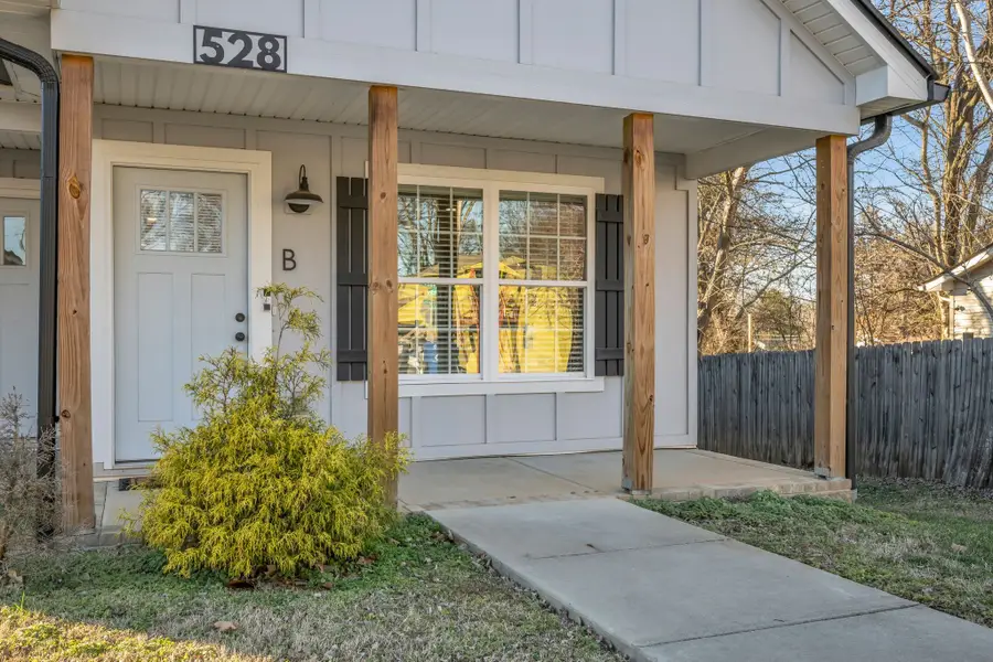 528 Poston St, Clarksville, TN 37040 - Image #2