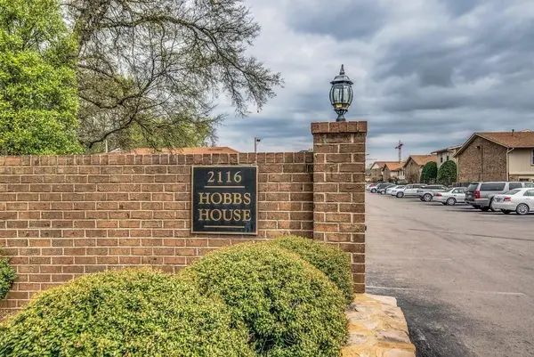 2116 Hobbs Rd #M1, Nashville, TN 37215