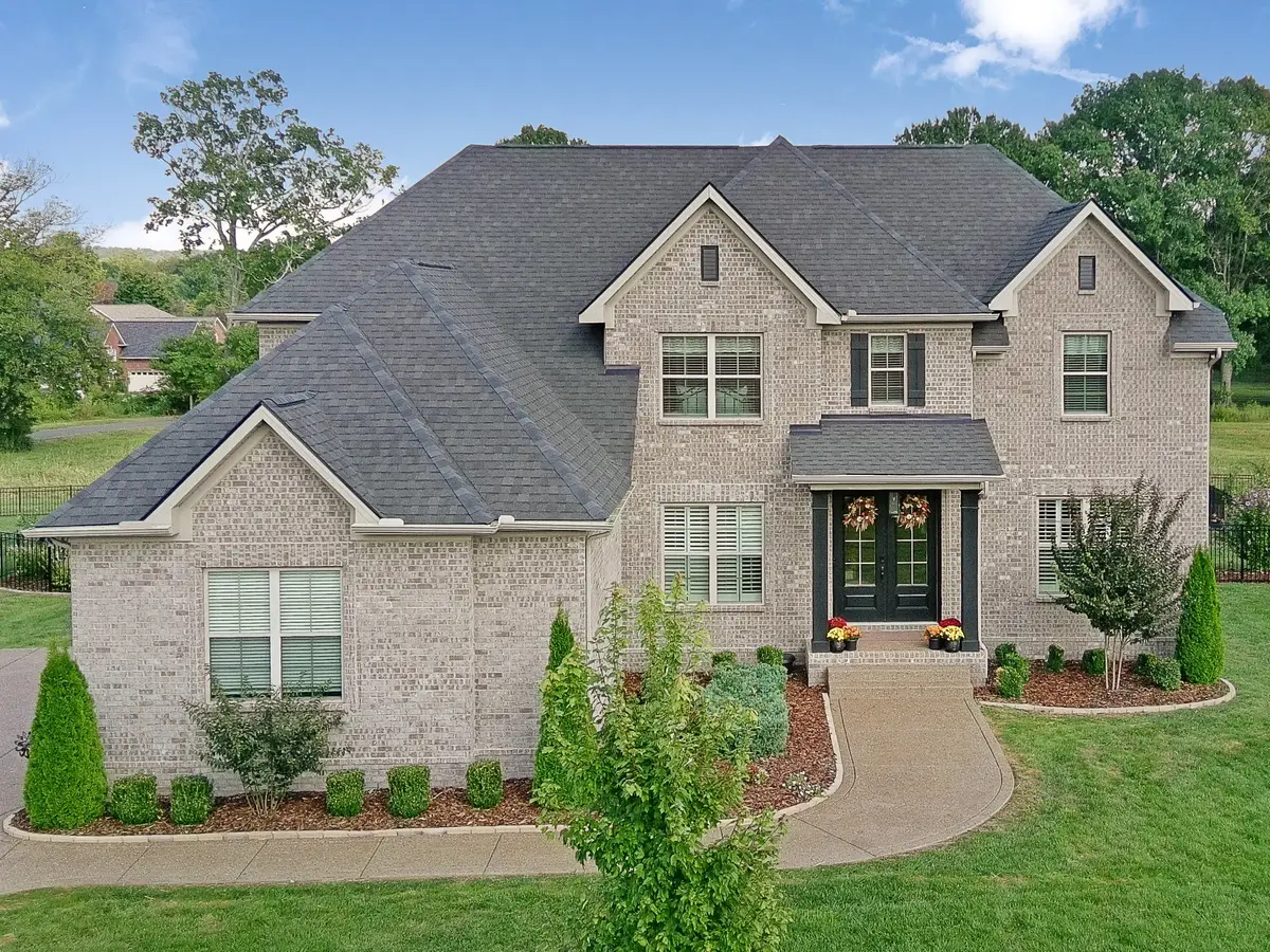 106 Watermill Ln, Lebanon, TN 37087 - Image #1