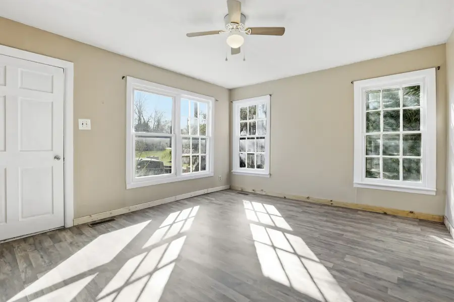 1612 Columbia Ave, Columbia, TN 38401 - Image #3