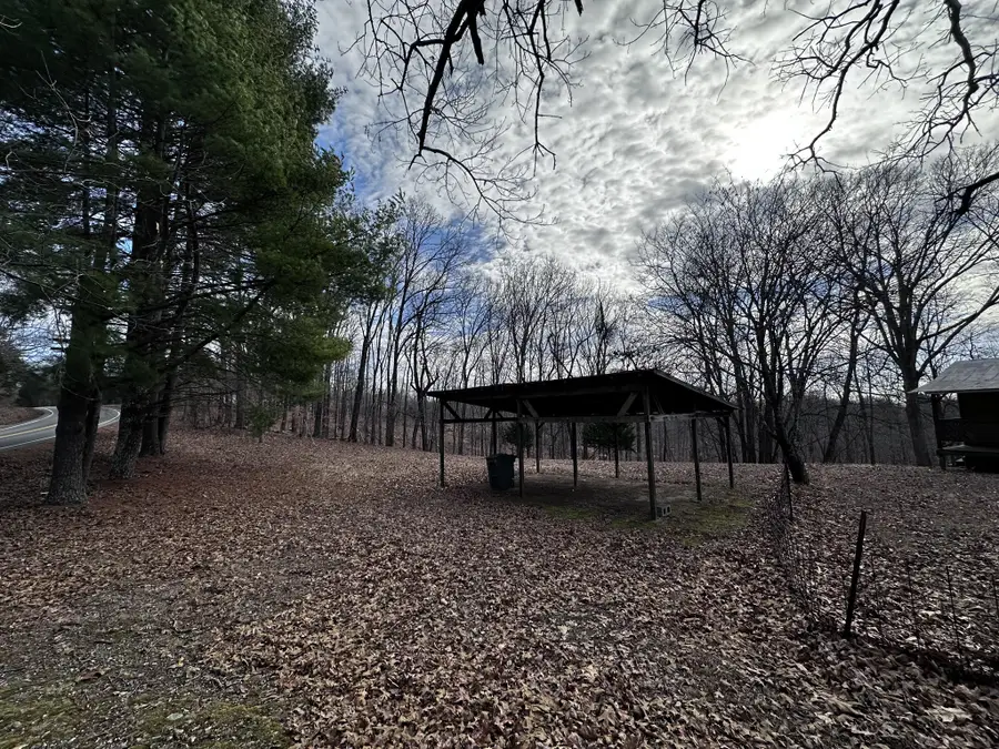 4386 Cumberland City Rd, Indian Mound, TN 37079 - Image #3