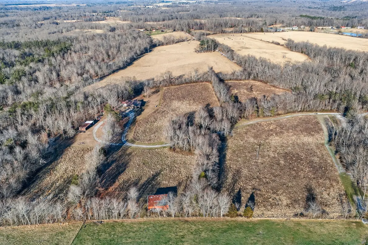 40 Diamond Padgett Ln, Monterey, TN 38574 - Image #1