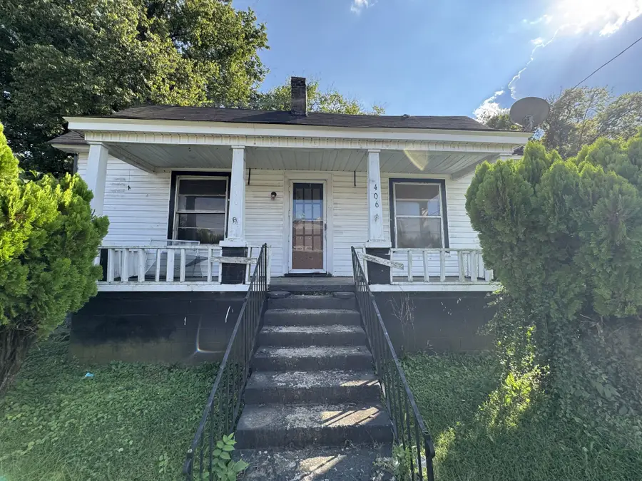 406 Market St W, Fayetteville, TN 37334 - Image #2