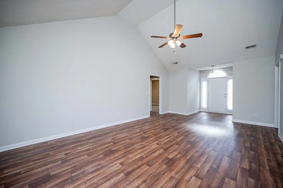 2019 Gardendale Dr, Murfreesboro, TN 37130 - Image #3