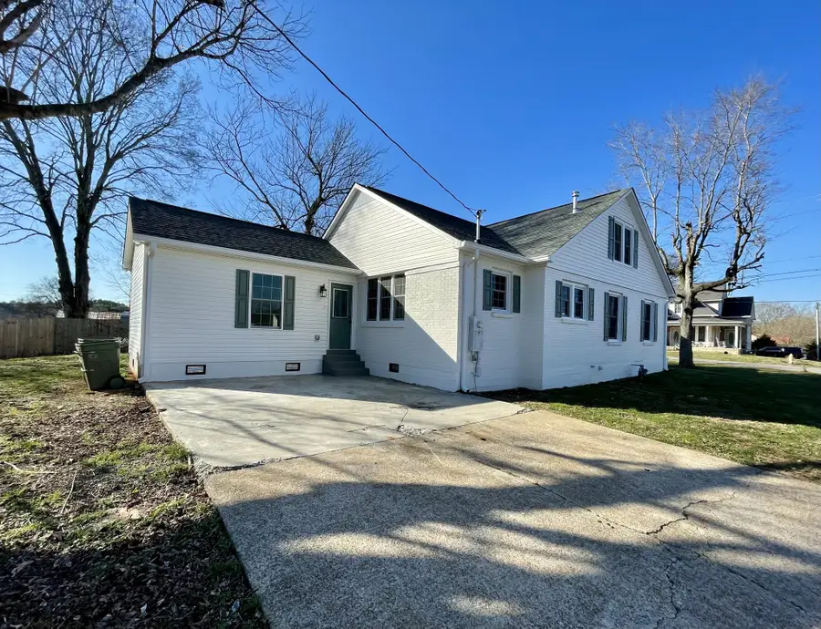 330 Jackson Ave, Lawrenceburg, TN 38464 - Image #3