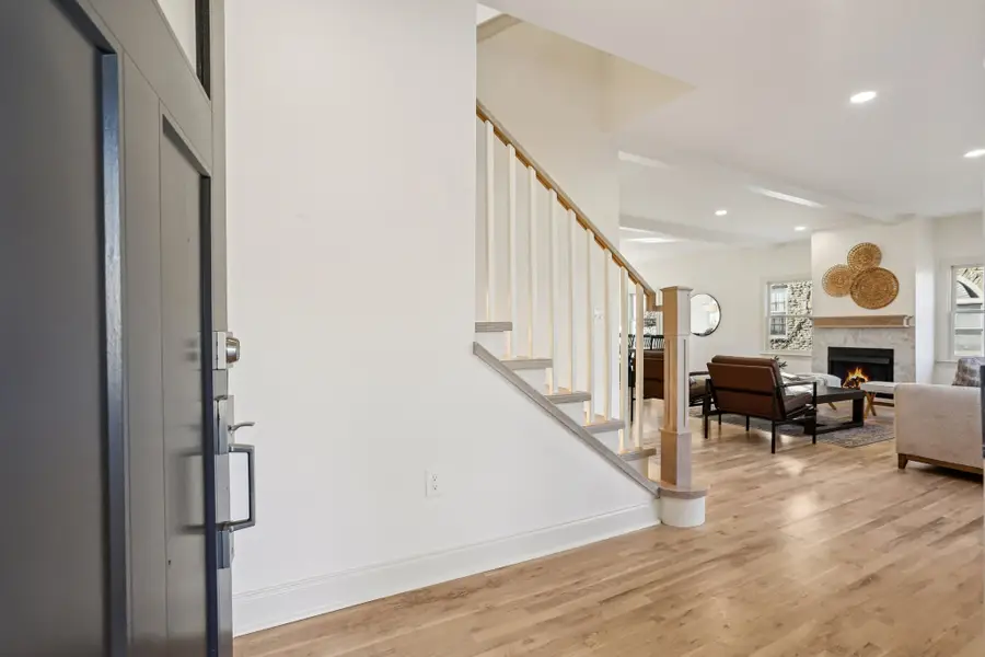 215 Cherokee Rd, Nashville, TN 37205 - Image #3