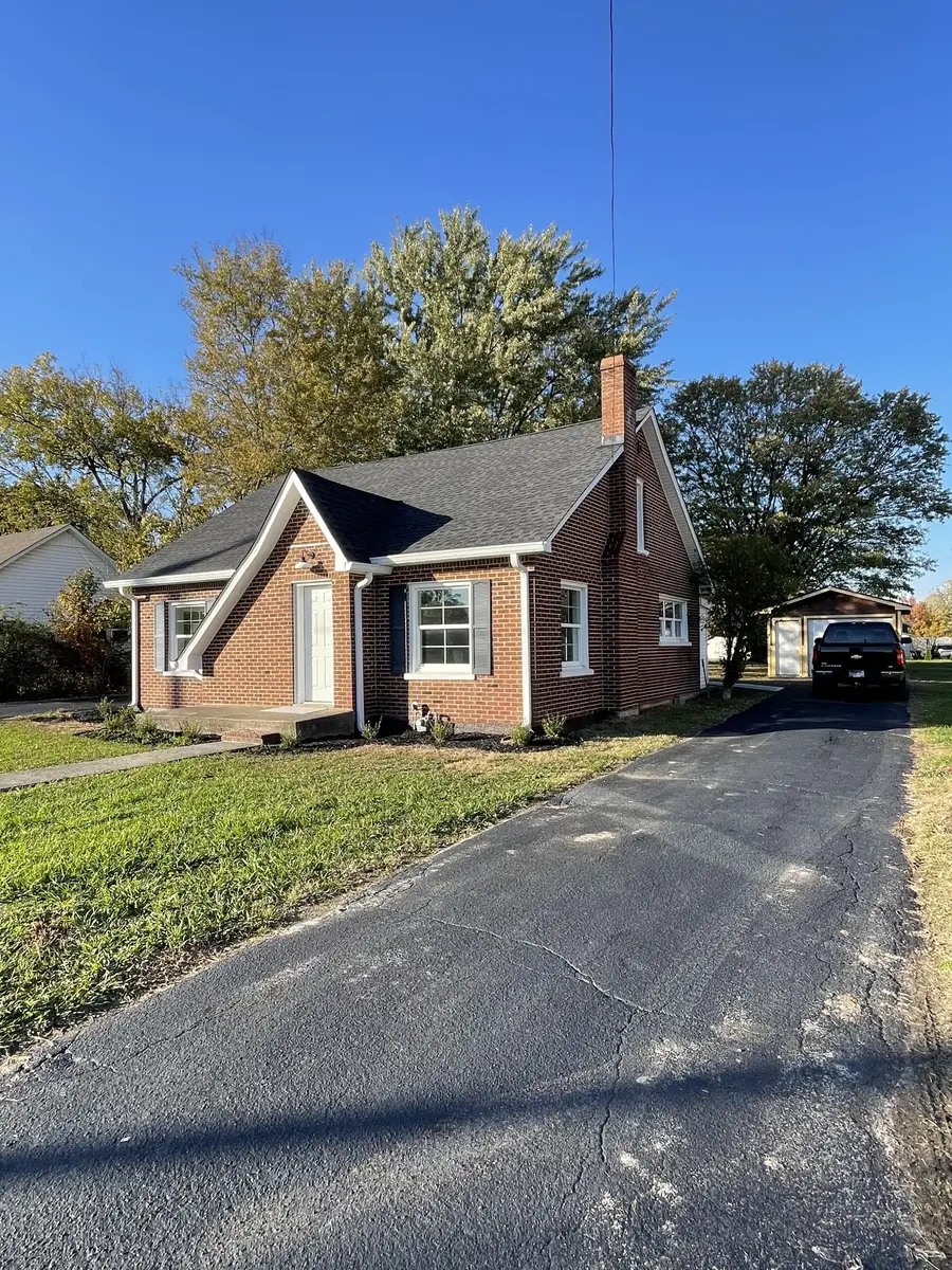 412 Meador Dr, Lafayette, TN 37083 - Image #2